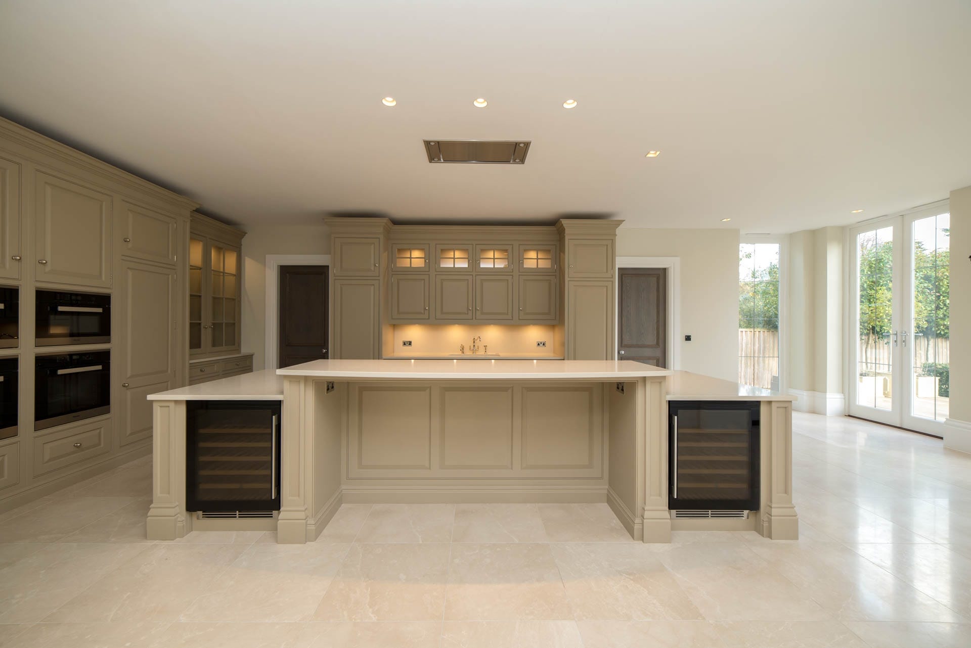 Large Tom Howley Kitchen